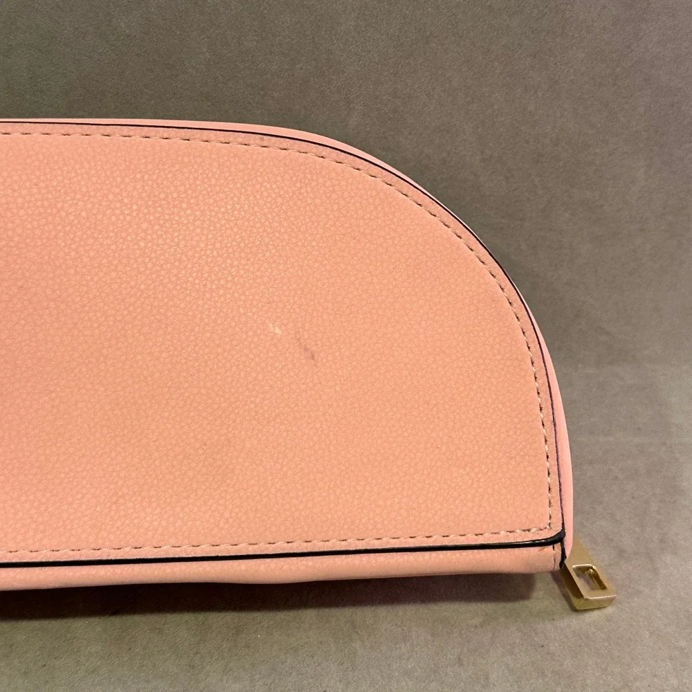 Marc Jacobs Runway 9.12.2018 Pink Half Moon Cosmetic Pouch Bag Gold Hardware